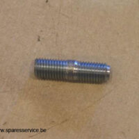 06-0779 - STUD - SILENCER & MUDGUARD | Norton