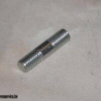 06-7726 - STUD - CYLINDER BASE - 3/8 CYCLE - AT FRONT | Norton