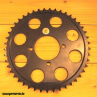 37-7072 - SPROCKET - REAR WHEEL 45T - T140 1979 ON - 4 HOLE - STEEL | Triumph