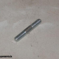 68-0138 - STUD - ROCKERBOX - LONG - A50/A65 | BSA