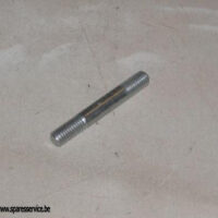 68-0143 - STUD - ROCKERBOX - SHORT - A50/A65 | BSA