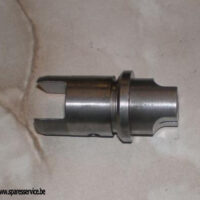70-4676 - BLOCK - TAPPET GUIDE INLET - TRI 500 '66-68 | Triumph