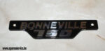 83-7316 - BADGE - PANEL - TRI - T140 - CHROME/BLACK | Triumph