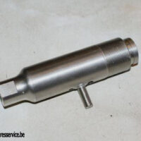 99-7027S - BARREL STUD ASSEMBLY - M/CYLN - STAINLESS | Triumph