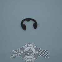 06-6050 - CIRCLIP - BEHIND GEAR LEVER - 850CC MK3 | Norton